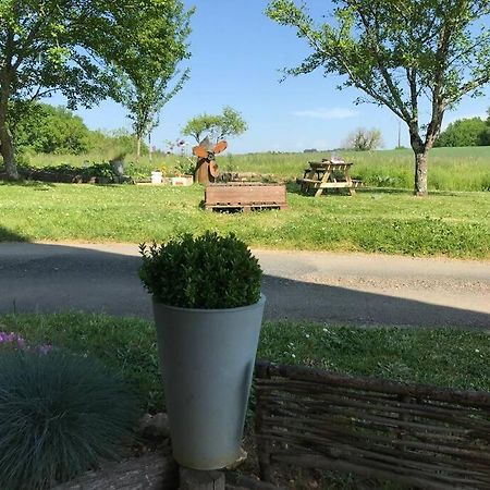 « Le Vieux Hangar » Gite A La Ferme Le Buisson-de-Cadouin المظهر الخارجي الصورة